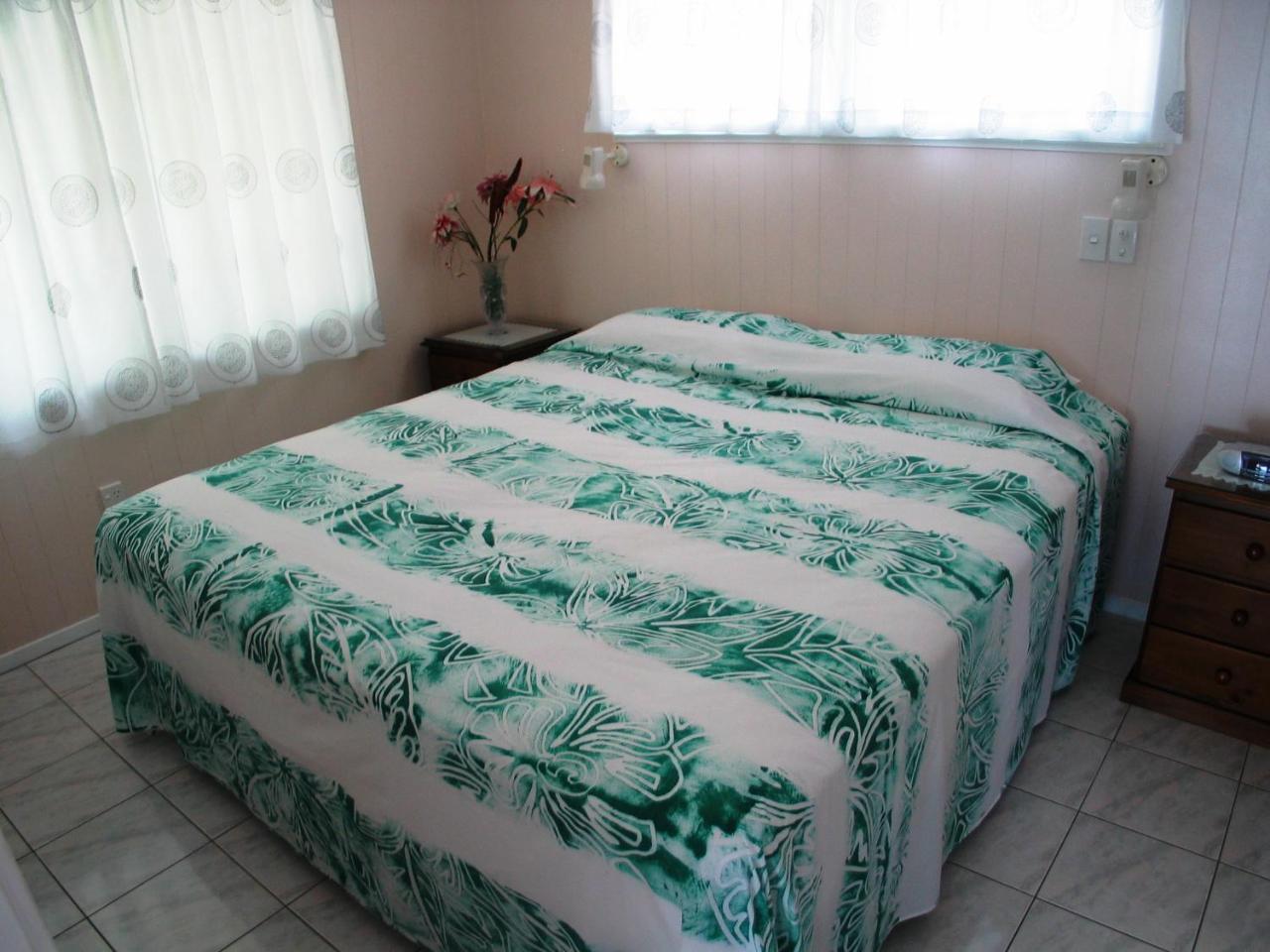 Sunhaven Beach Bungalows (Adults Only) Rarotonga Exterior photo